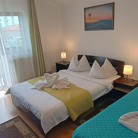 Charter Apartments Costea Сібіу Екстер'єр фото